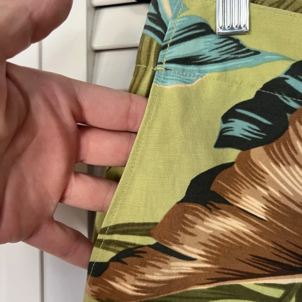 Tommy Bahama NWOT Women Silk Linen Tropical Trio Of Palms Palazzo Pants Size 10 - Picture 2 of 12